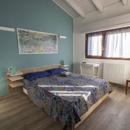 Appartamento In Villa Con Giardino A 300M Dal Lago Maggiore Castelletto sopra Ticino Exterior foto