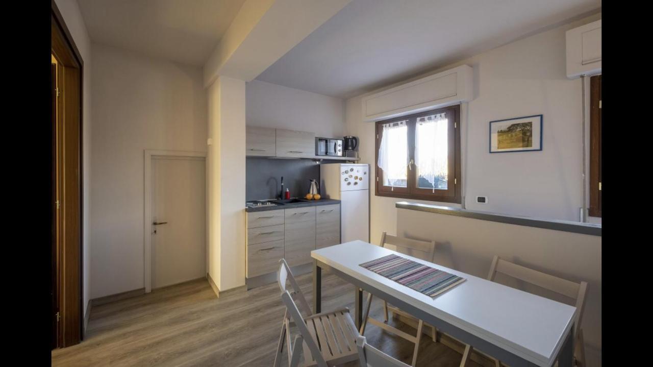 Appartamento In Villa Con Giardino A 300M Dal Lago Maggiore Castelletto sopra Ticino Exterior foto